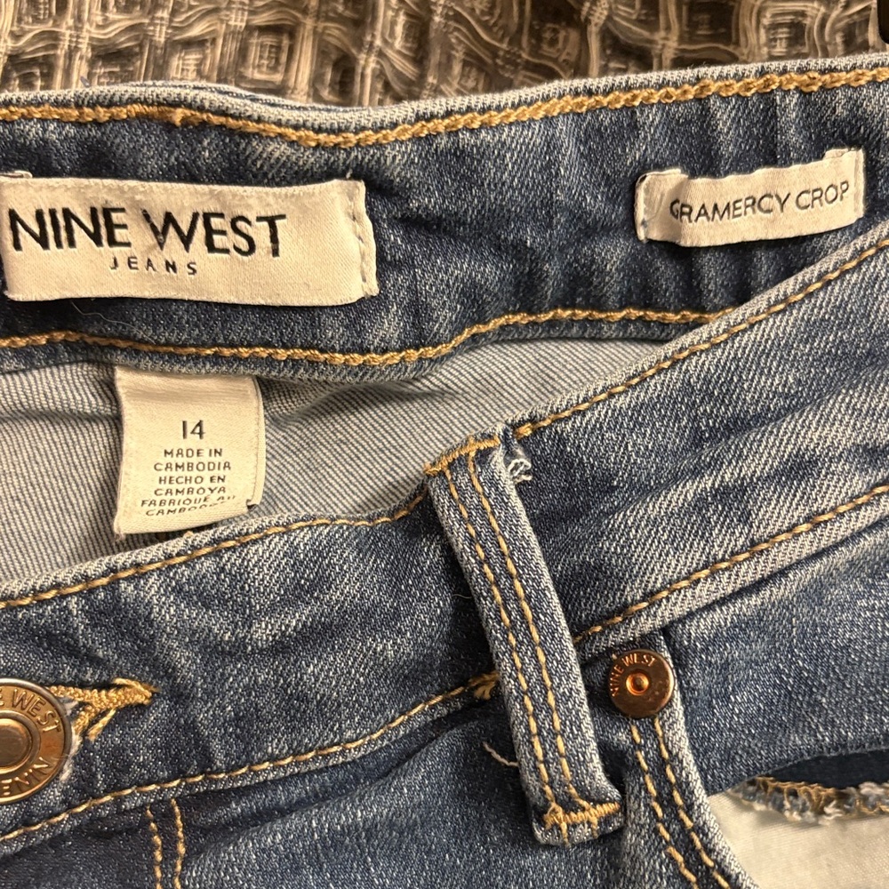 Nine West Gramercy Crop Blue Jeans